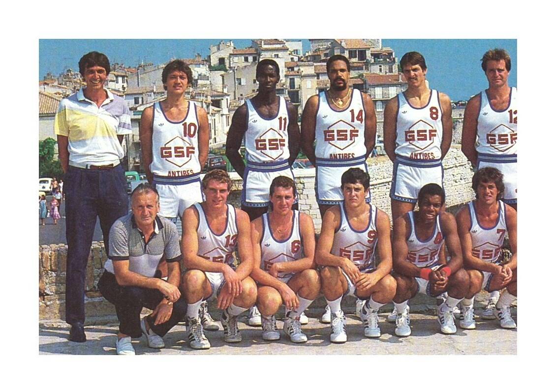 Basket: Djordje Andrijasevic, l'ancien entraîneur d'Antibes, est mort à l'âge de 94 ans