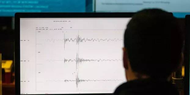 Central Italy was struck by a 4.8 magnitude earthquake