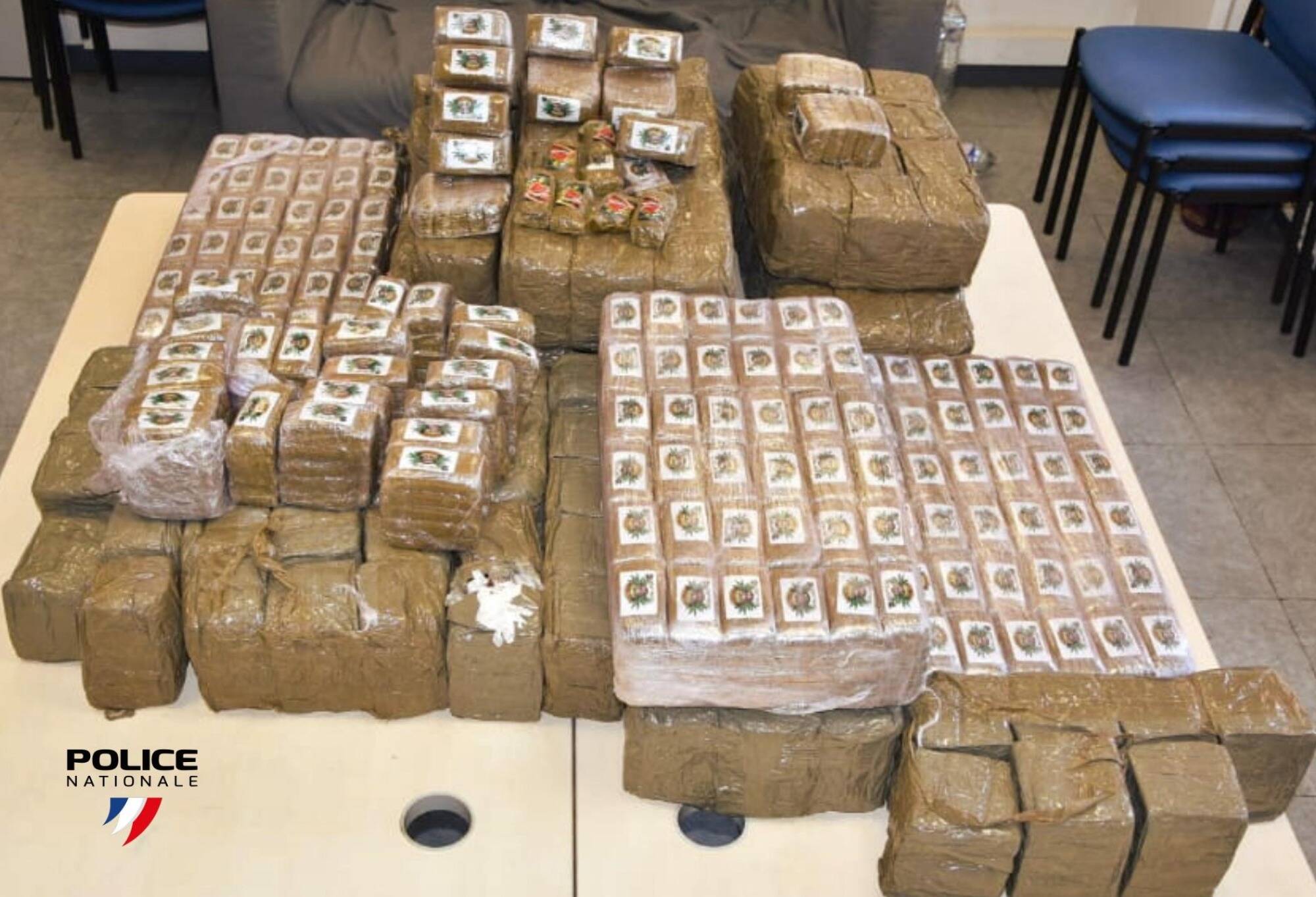 220 kg de résine de cannabis saisis par des policiers toulonnais dans un convoi en provenance d'Espagne