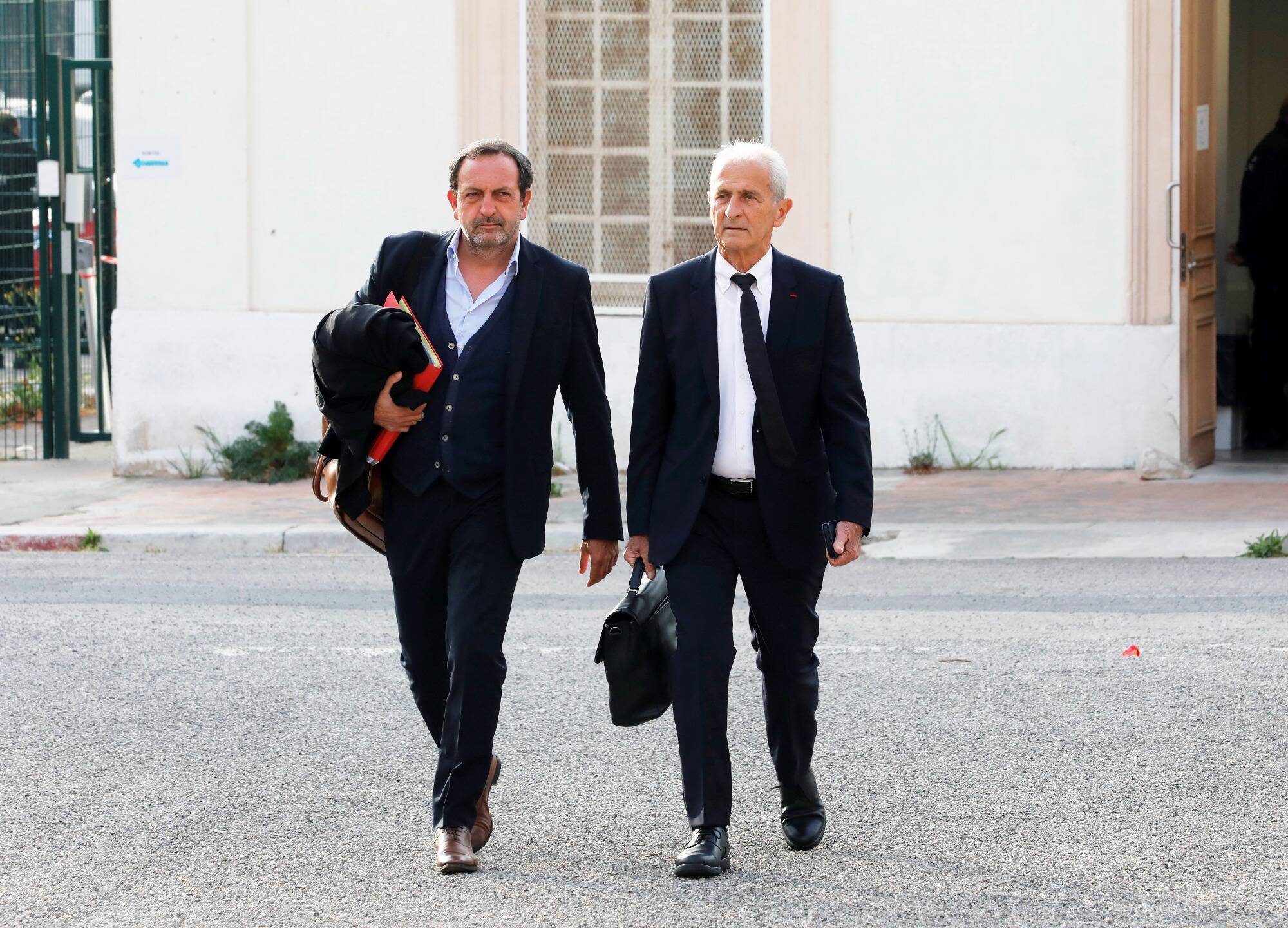 Hubert Falco est arrivé au tribunal, le procès de l'"affaire du frigo" a débuté ce mardi matin