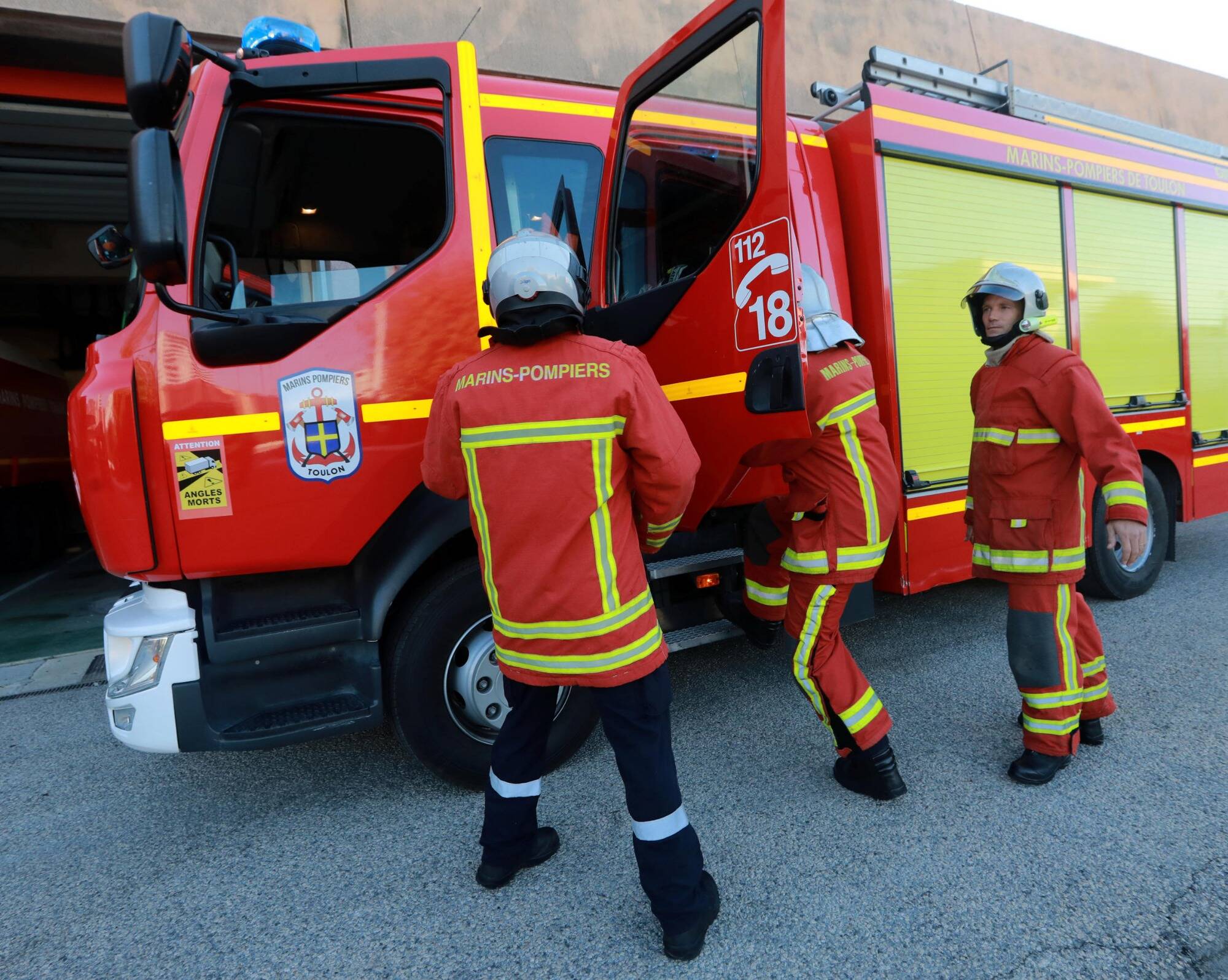 Un homme grièvement blessé après une chute de 3 mètres dans le Var