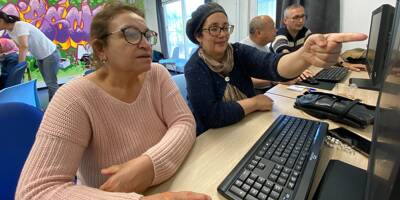 Inclusion numérique: à Nice, cet atelier aide à vaincre ses peurs pour apprivoiser l'ordinateur