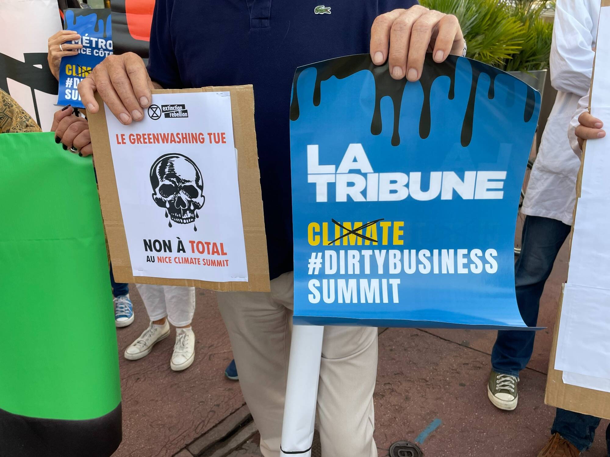Hué à son arrivée au Nice Climate Summit ce jeudi matin, Christian Estrosi se moque des opposants