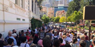 Manifestations contre l'aménagement du temps de travail: 200 manifestants bloqués au pied du Rocher