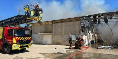 Un hangar s'embrase à La Londe, plus de quarante pompiers mobilisés