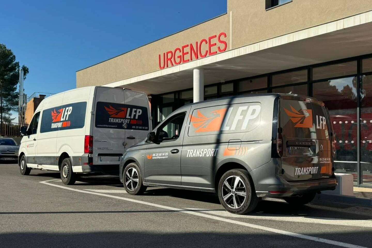 Le livreur a été transporté par les pompiers au centre hospitalier de Grasse