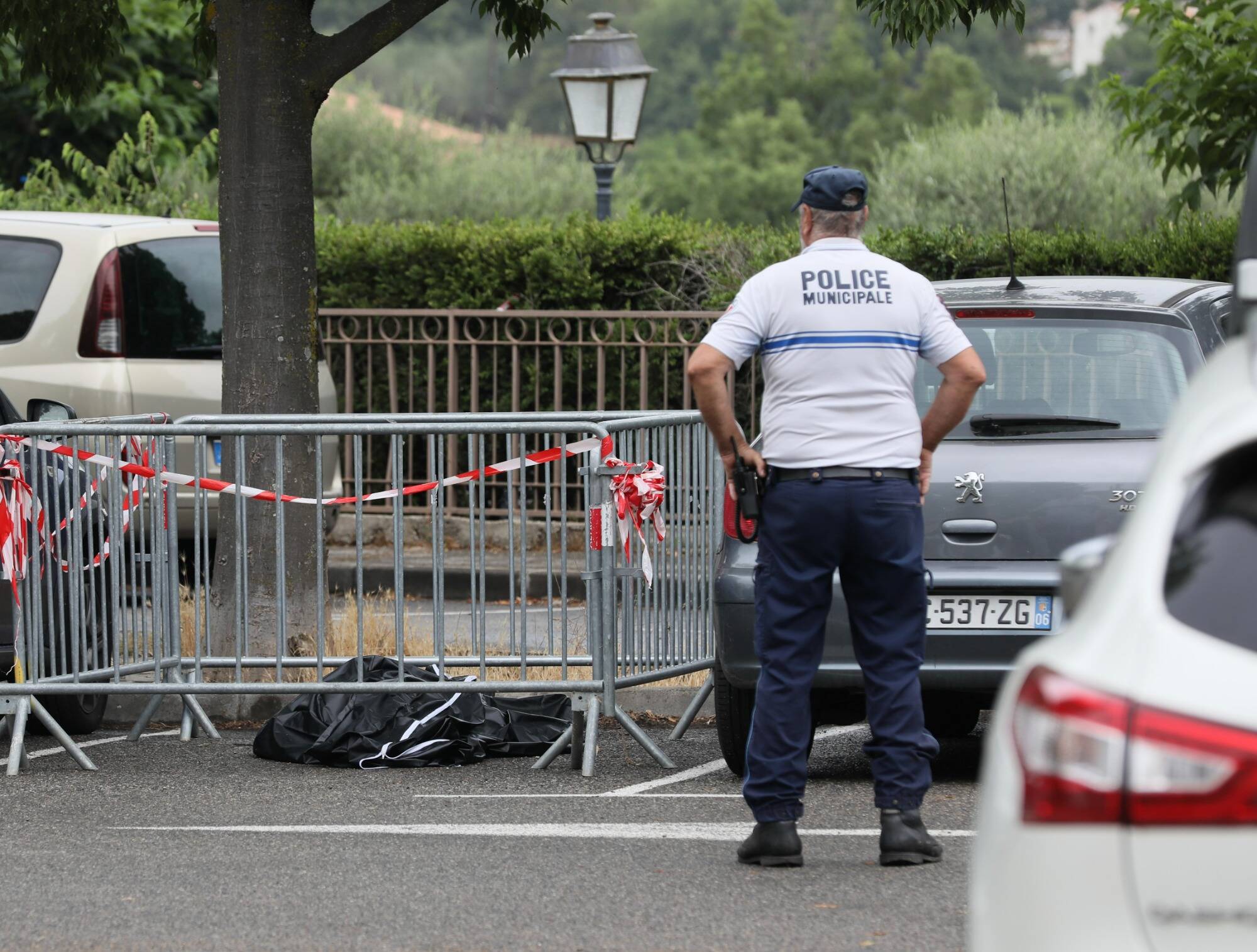 Les pistes de la justice après la découverte d'un corps ce mercredi à Saint-Cézaire