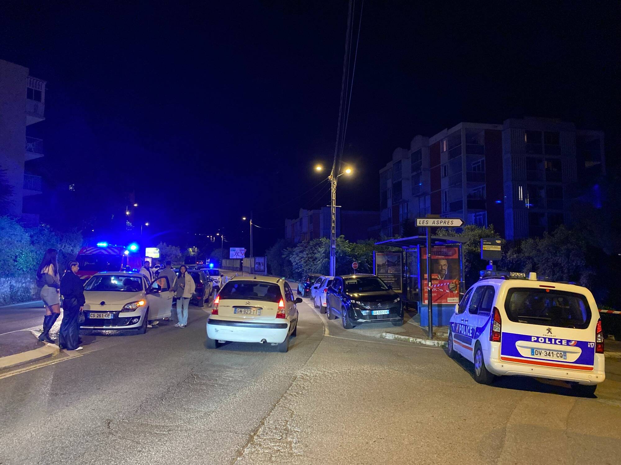 Un adolescent de 16 ans gravement blessé par balle à Grasse ce vendredi soir, les auteurs en fuite