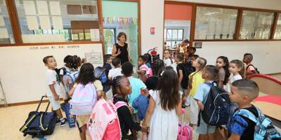 À Cannes, la rentrée scolaire à l'école élémentaire Marcel Pagnol pour les 218 écoliers se déroule en musique