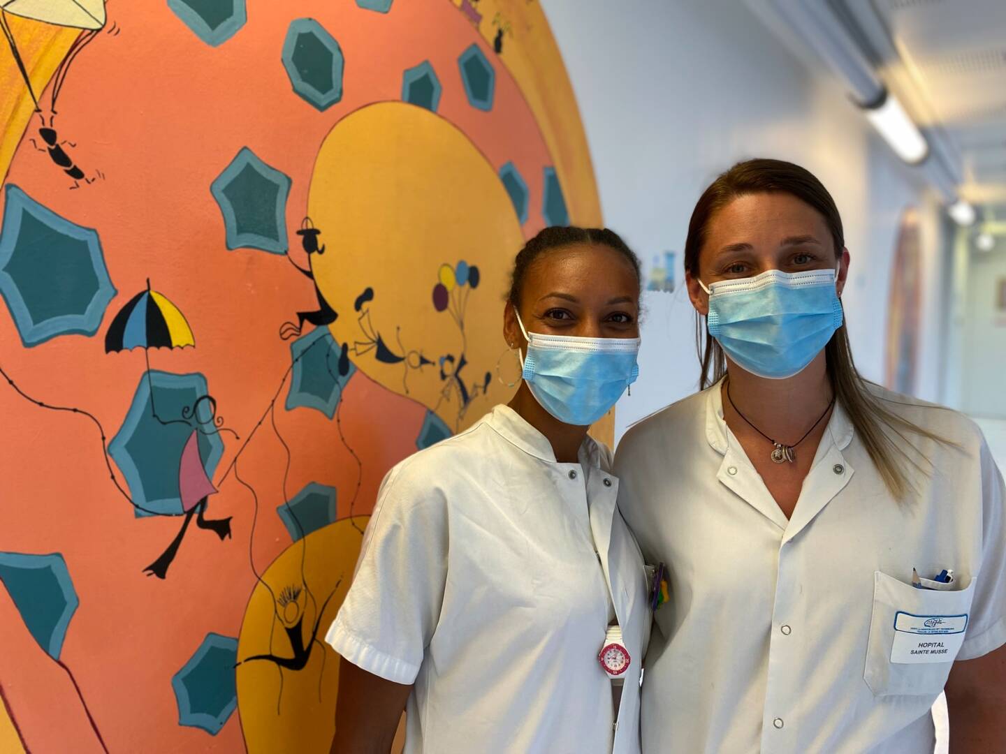 Lucie et Alexandra sont infirmières à l’hôpital Sainte-Musse de Toulon. 
