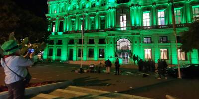 La mairie de Cannes s'illumine en vert pour fêter la Saint-Patrick