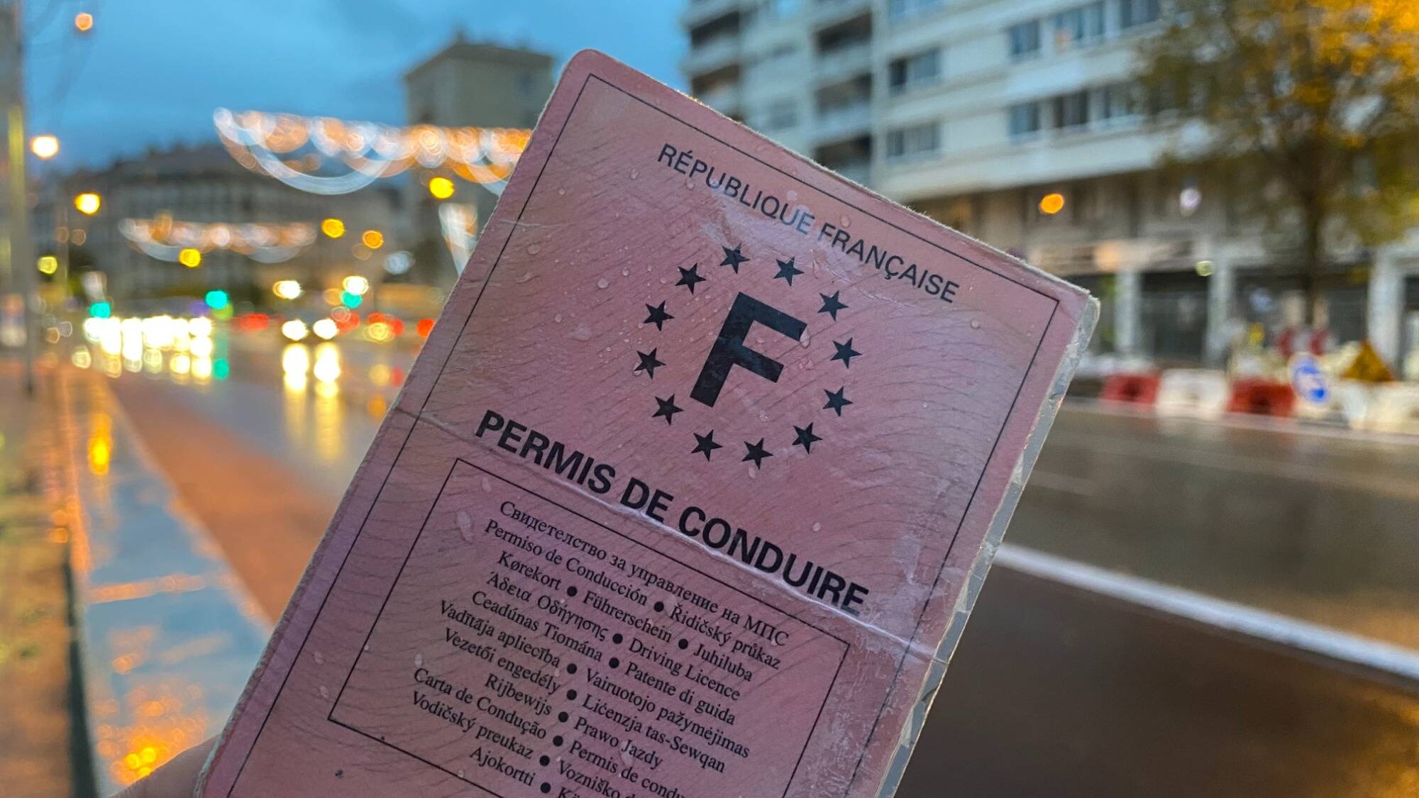 Permis de conduire rose: en 2033 c'est fini