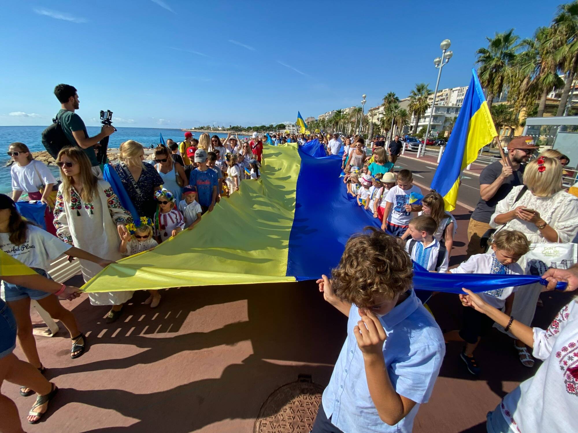Guerre en Ukraine en direct: Fête nationale sous tension, Macron s'adresse au peuple ukrainien, marche de soutien à Nice