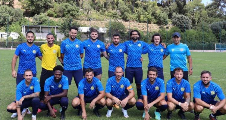 Ils n'avaient rien à perdre: malgré quatre divisions d'écart, les footballeurs de La Roquette battent Mouans-Sartoux et signent l'exploit du premier tour de la Coupe de France