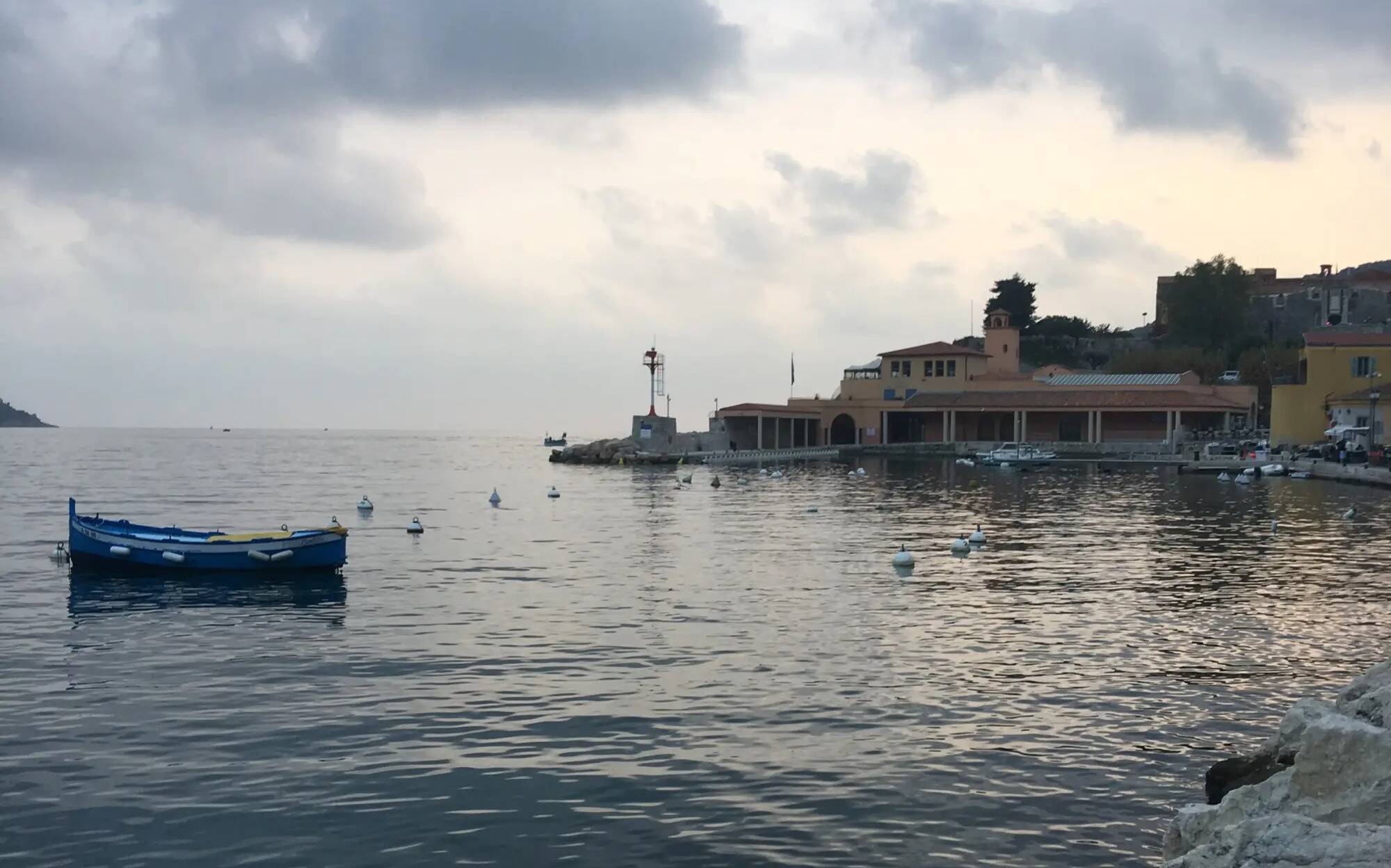 Encore une journée perturbée ce lundi sur la Côte d'Azur