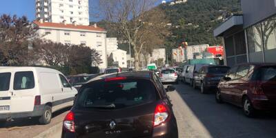 Le centre-ville, l'est de Nice et la voie Mathis paralysés ce samedi après-midi après un accident