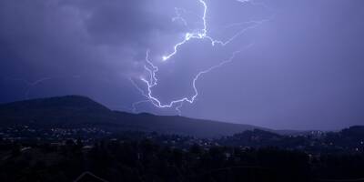 Vos images impressionnantes des orages dans les Alpes-Maritimes