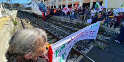 Retraites: la gare de Nice envahie par les manifestants, la circulation des trains interrompue