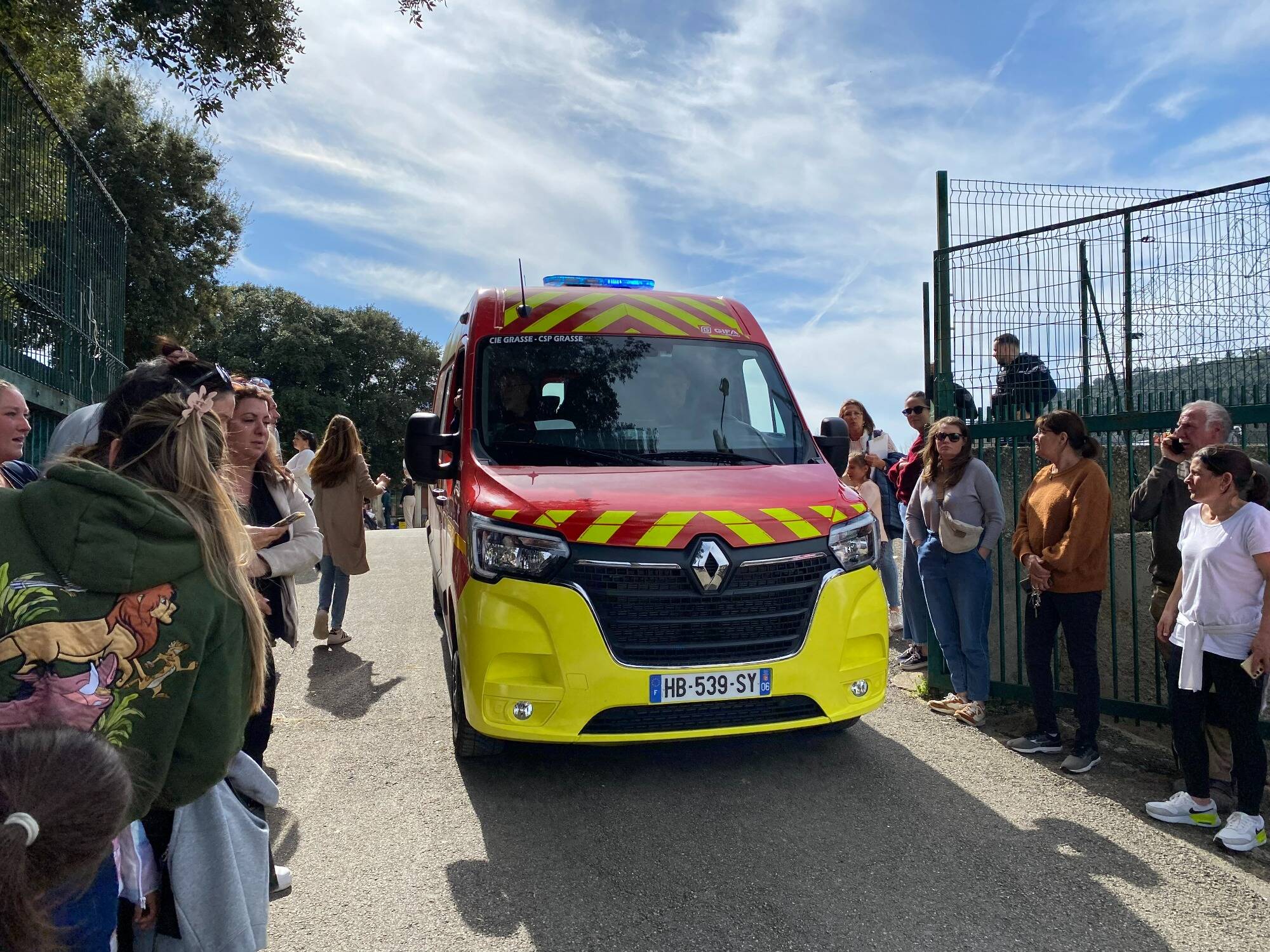 Une vingtaine d'enfants victimes d'intoxication au monoxyde de carbone à l'école du Tignet, les pompiers sur place