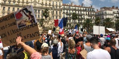 Plusieurs milliers de manifestants opposés au pass sanitaire et à la vaccination obligatoire à Toulon