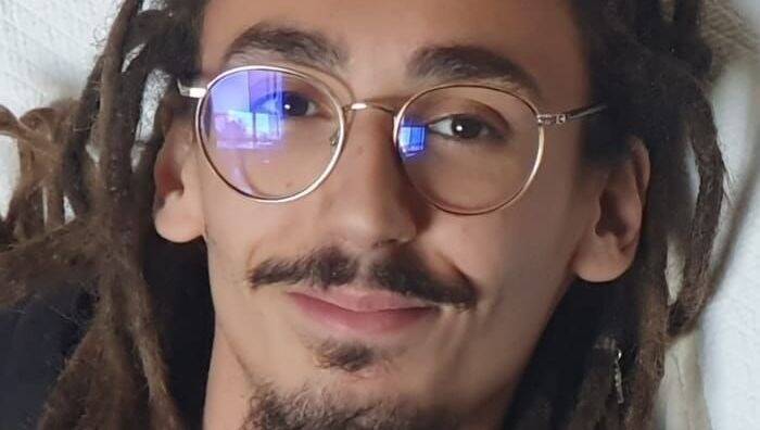 Il a assisté à l'agonie de Lucas à l'hôpital de Hyères: "Je l'ai vu le regard vide, se tordre de douleurs pendant qu'on passait devant lui"