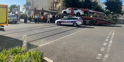 Le tramway de Nice déraille après avoir percuté un semi-remorque