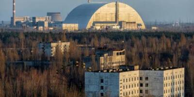 Dans la centrale nucléaire de Tchernobyl, une centaine d'employés 