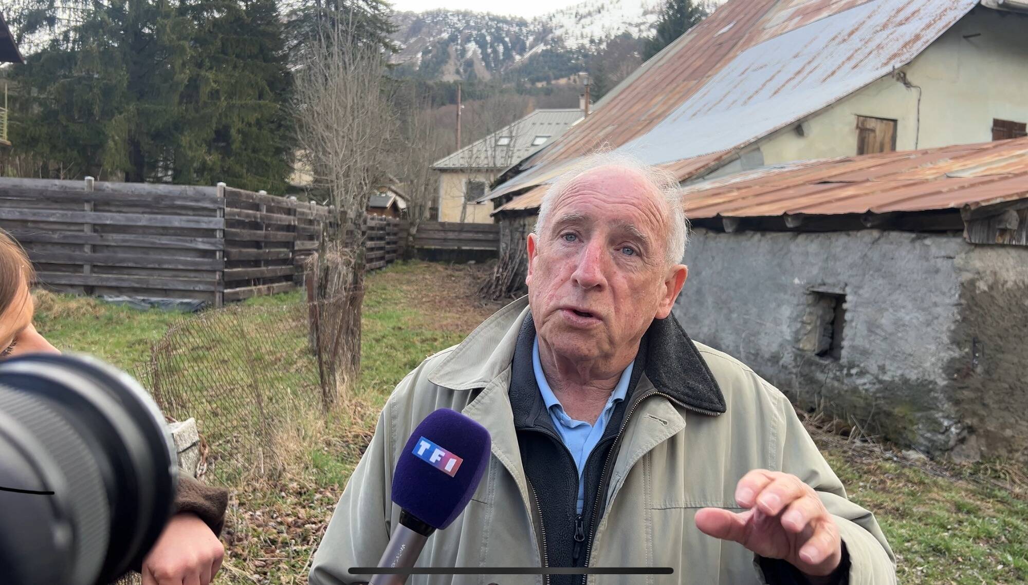 Mort d'Emile: "Je suis surpris que ce soit dans une zone autant ratissée"... le maire du Vernet prend la parole