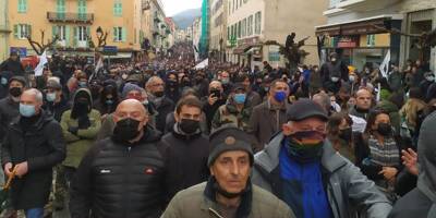 Manifs, violents incidents, lycées et collèges bloqués... En Corse, la tension grimpe depuis l'agression d'Yvan Colonna