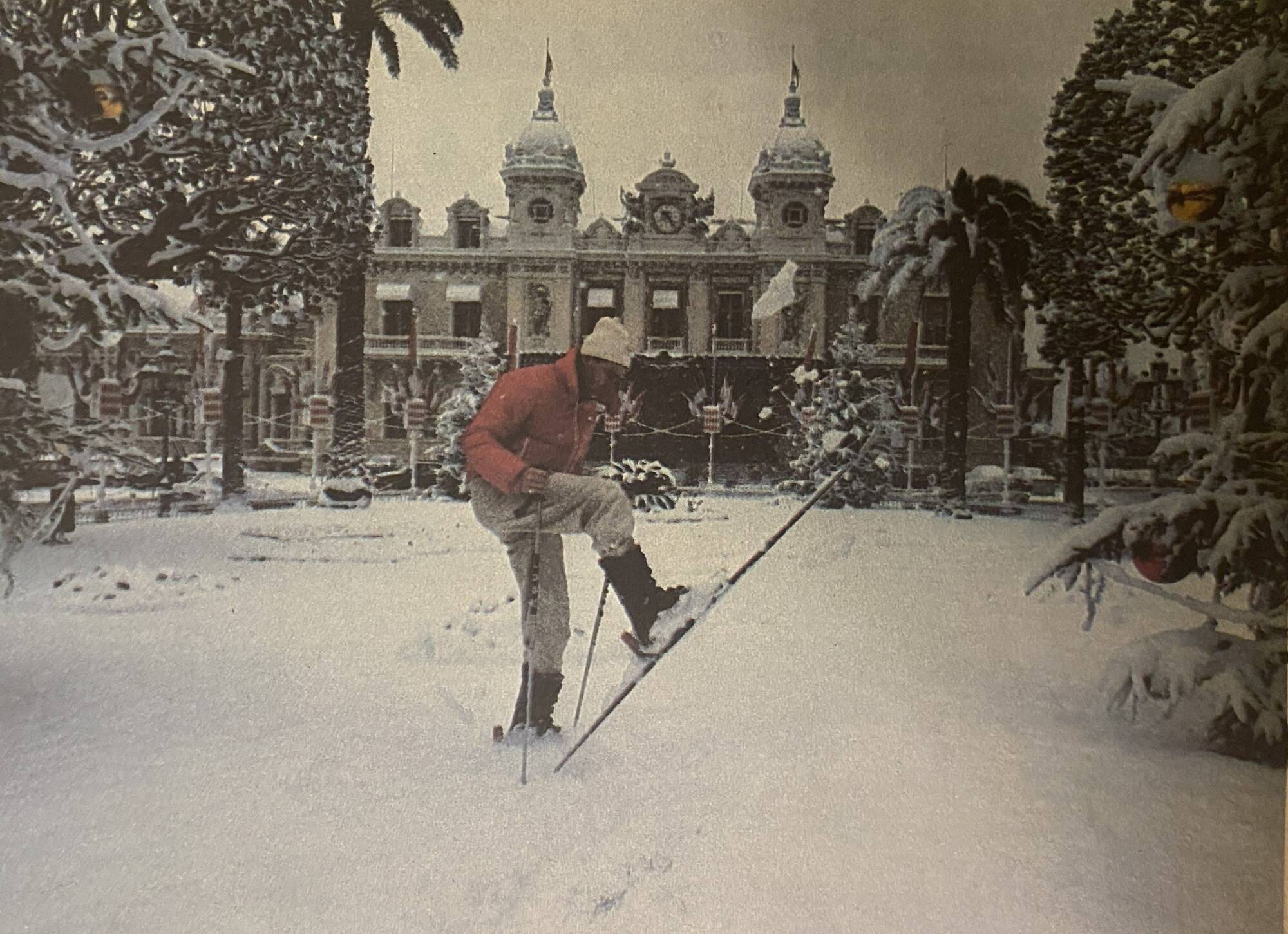 Souvenez-vous: il y a quarante ans, la Côte d'Azur se réveillait sous 40cm de neige et on skiait sur la place du Casino à Monaco