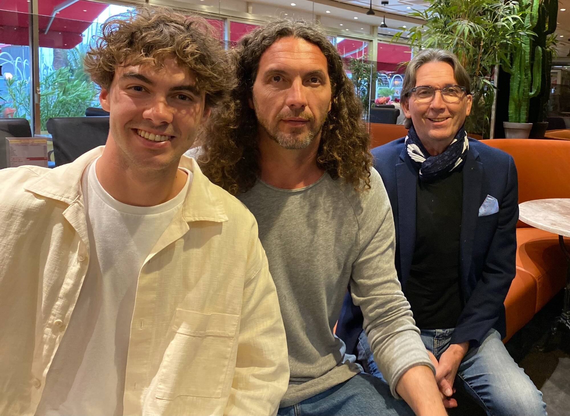 De Hyères au Cours Florent, Hugo Thery fait la fierté de son grand-père Jean-Luc et de son père "Jeff"