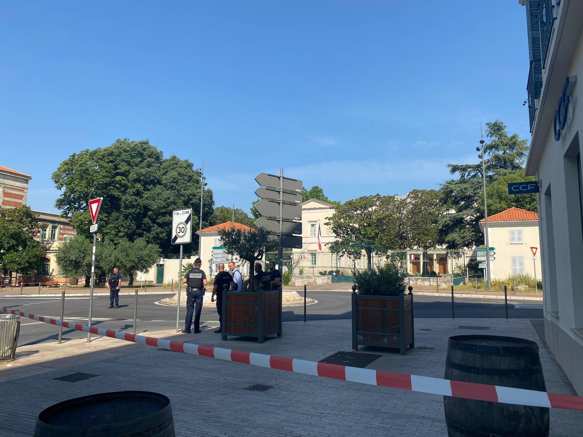On fait le point sur l'alerte à la bombe à la sous-préfecture de Draguignan