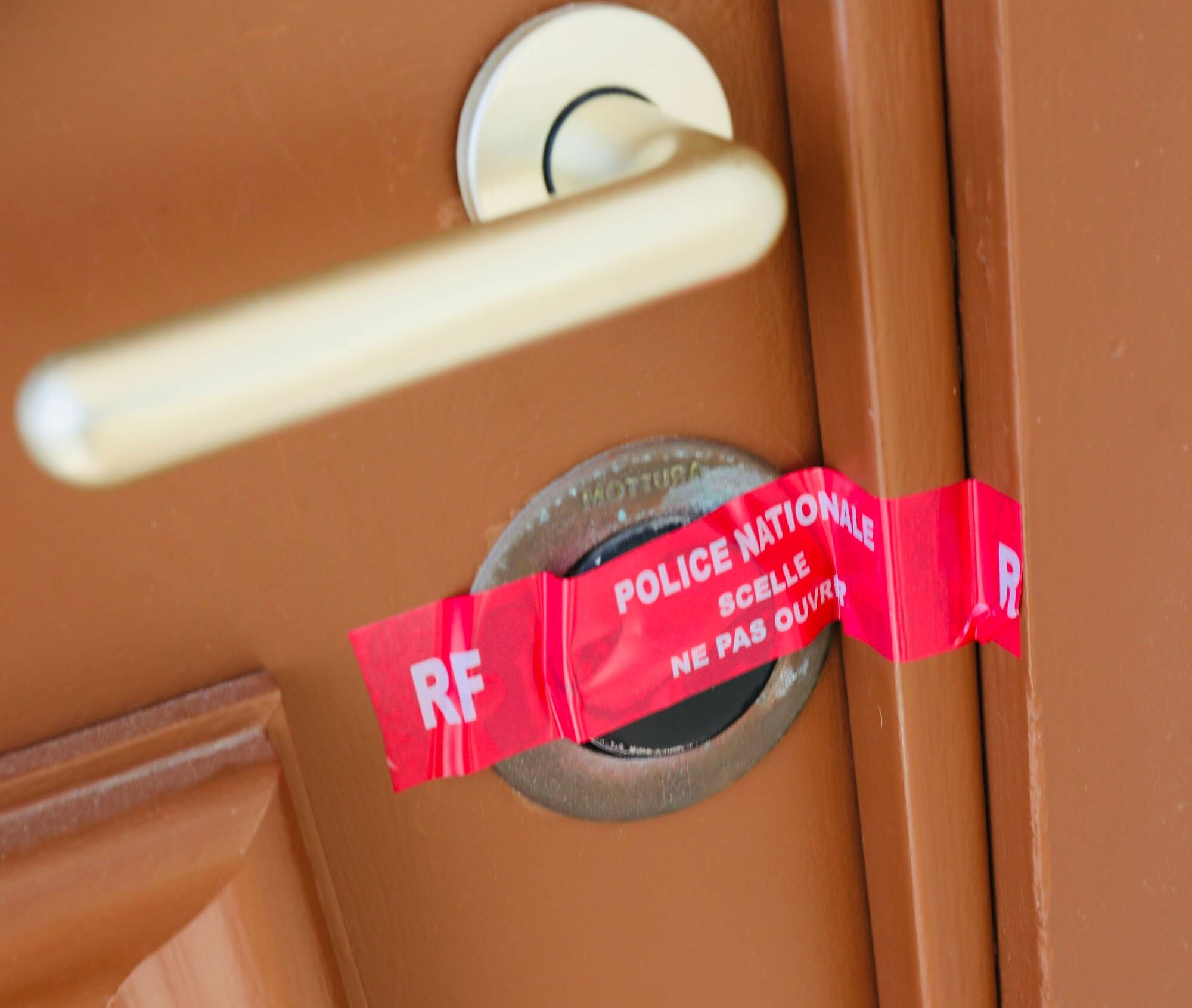 Le corps d'une femme découvert dans un appartement à Juan-les-Pins, les enquêteurs soupçonnent une féminicide