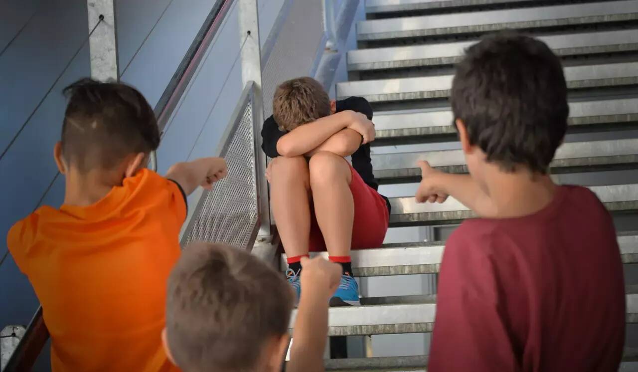 "Beaucoup de choses ont déjà été faites mais il y a encore des progrès à faire contre le harcèlement scolaire" à Monaco, estime le ministre de l'Intérieur Lionel Beffre