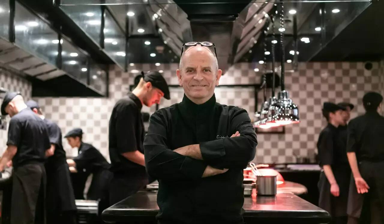 "Le Michelin, c'est le Graal pour tout chef": ému, Christophe Cussac se confie après avoir décroché sa 2e étoile pour le Métropole à Monaco