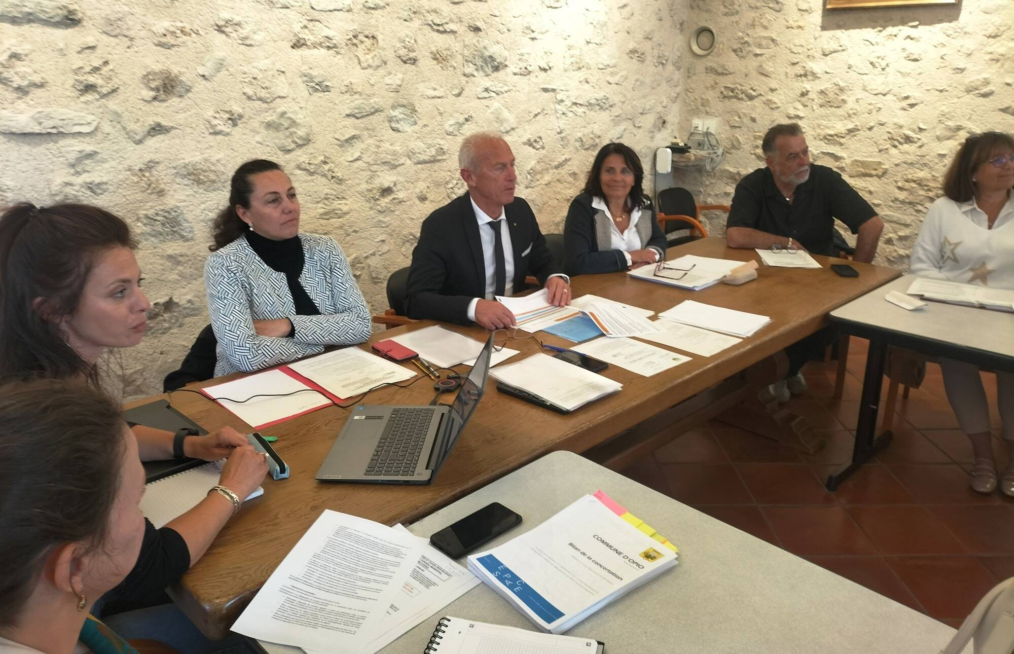 "La délibération la plus importante du mandat": ce qu'il faut retenir des débats sur le PLU au conseil municipal d'Opio