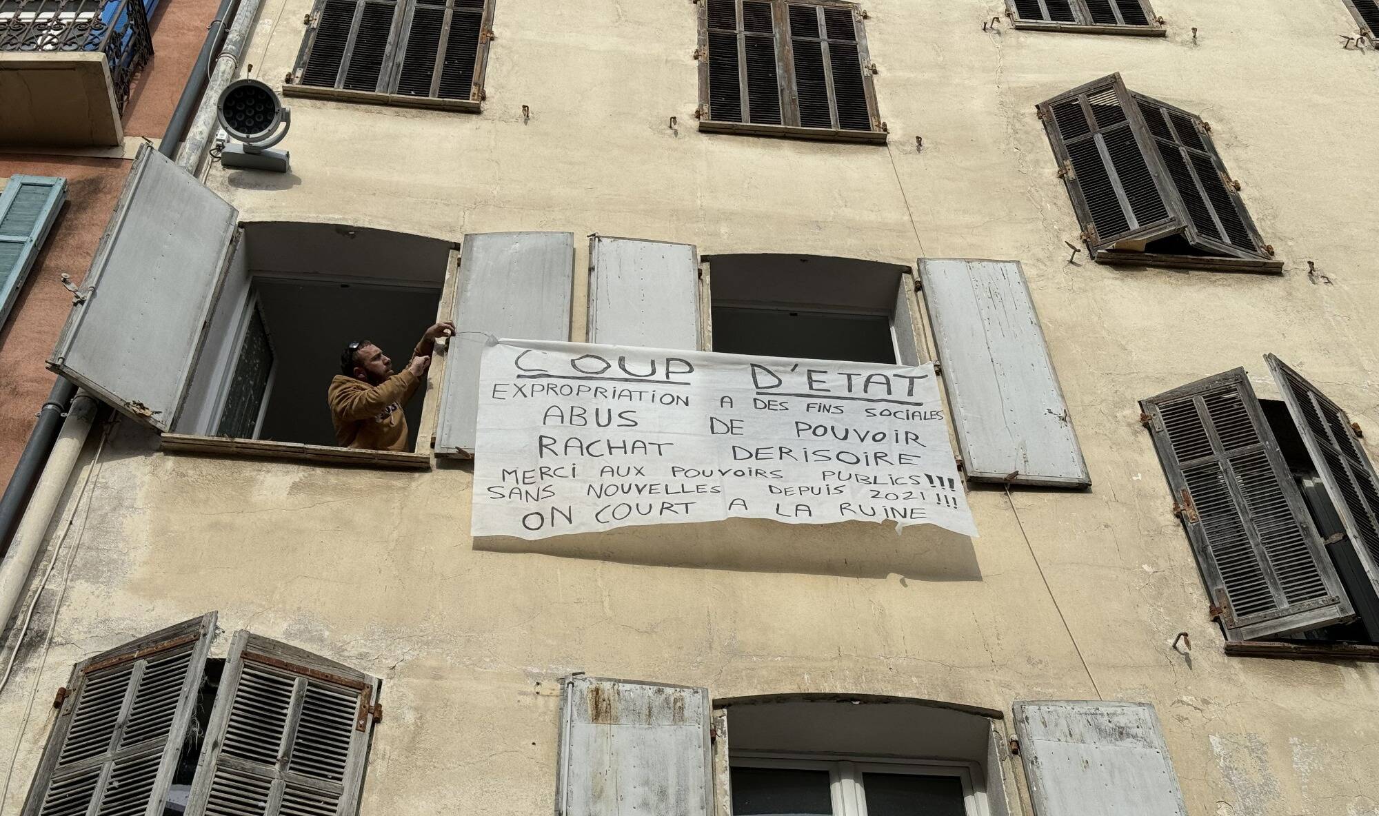 "Je vais faire une grève de la faim": acculé par son crédit, un propriétaire de Draguignan lance un ultime SOS