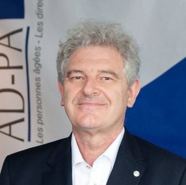 Maltraitances en Ehpad: "Le système dans lequel nous évoluons ne prend pas en compte les moyens nécessaires"