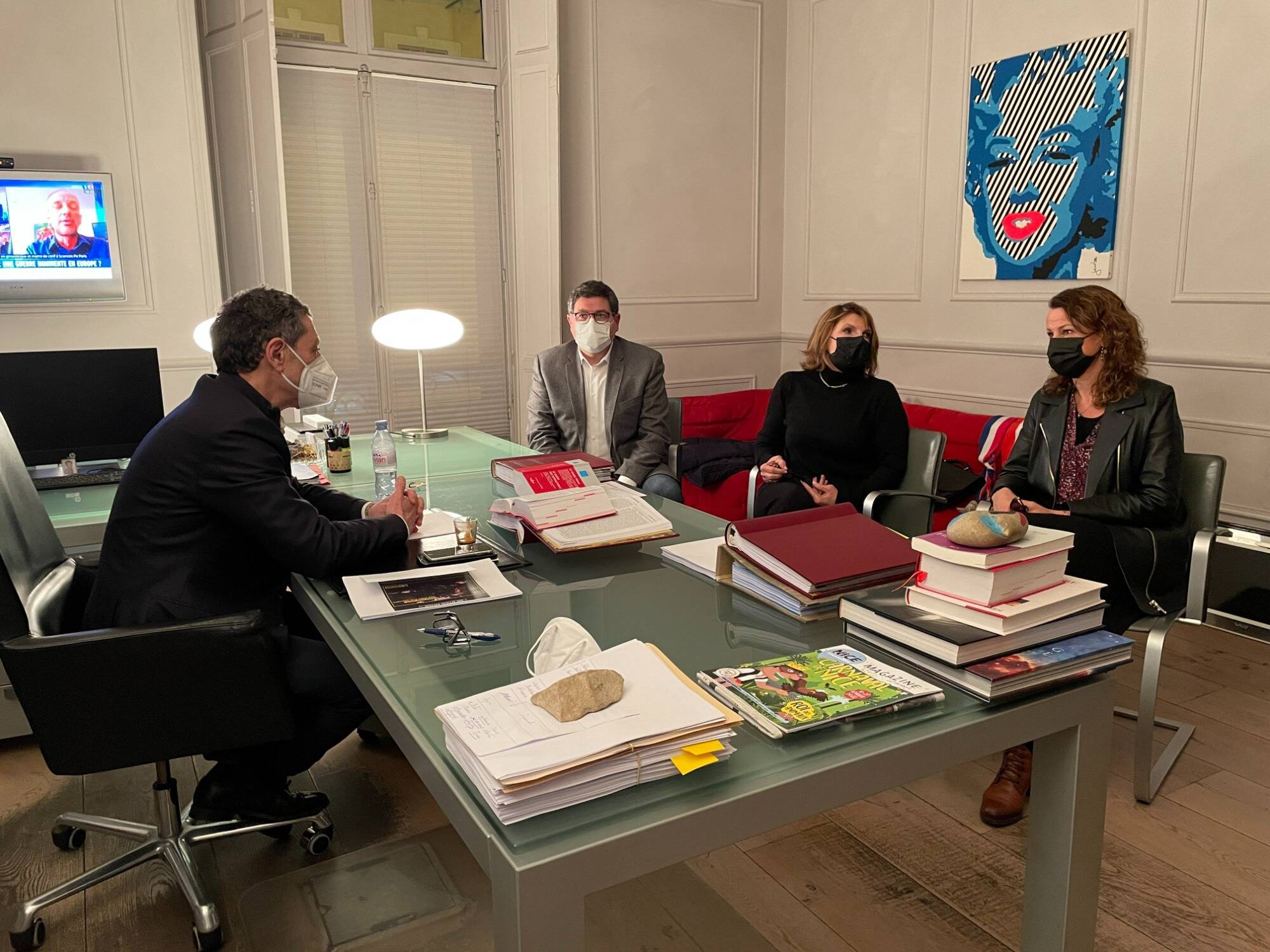 On vous résume l'affaire des deux étudiantes qui voulaient faire le buzz avec la vidéo d'un faux accident à Nice