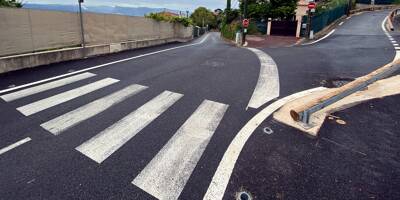 Des vandales découpent à la scie des panneaux de signalisation à Nice