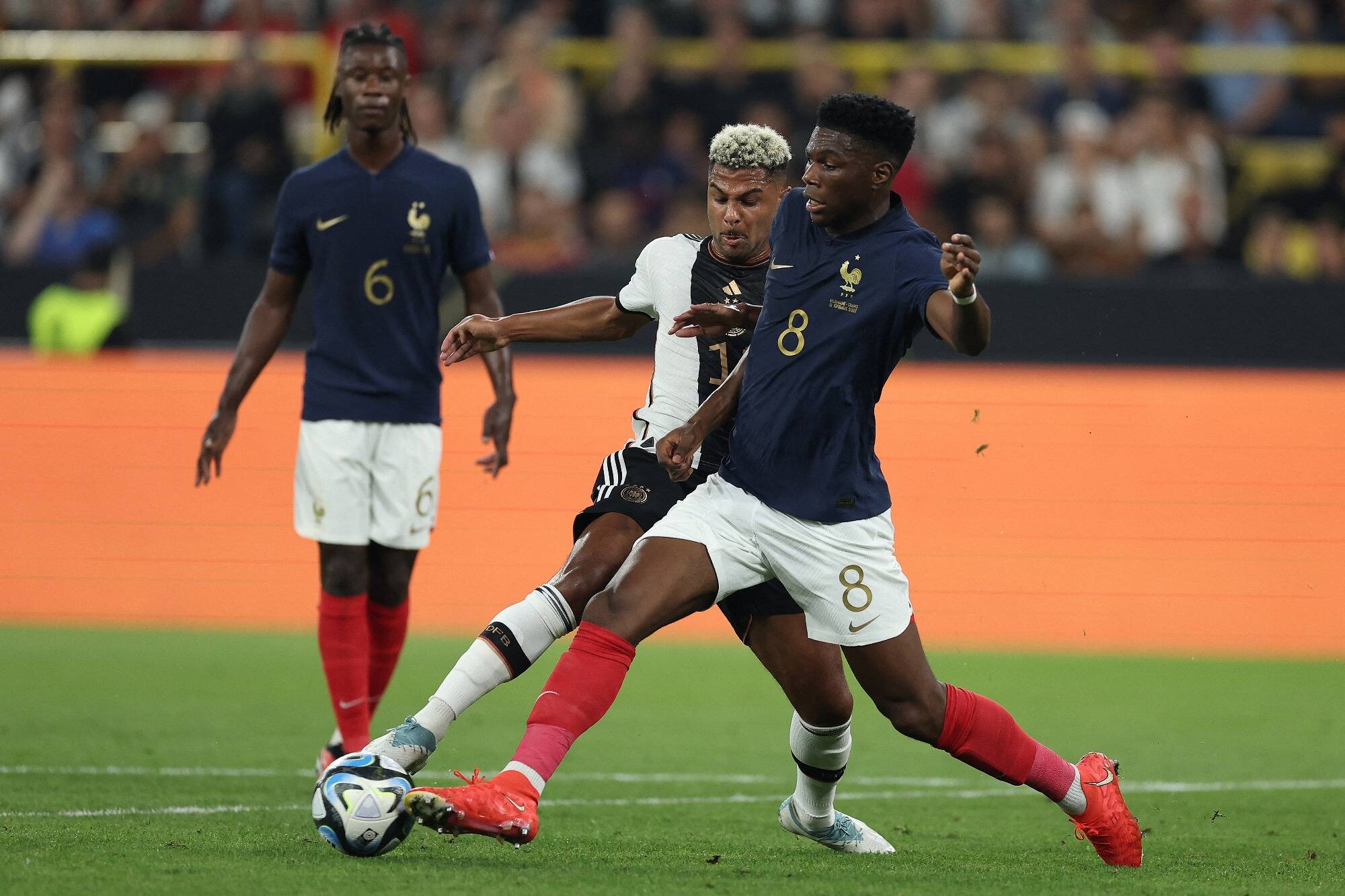 "On a ce qu'il faut pour pallier à l'absence de Griezmann": l'ex-monégasque, Aurélien Tchouaméni déjà en mode taulier avant France-Allemagne, ce samedi