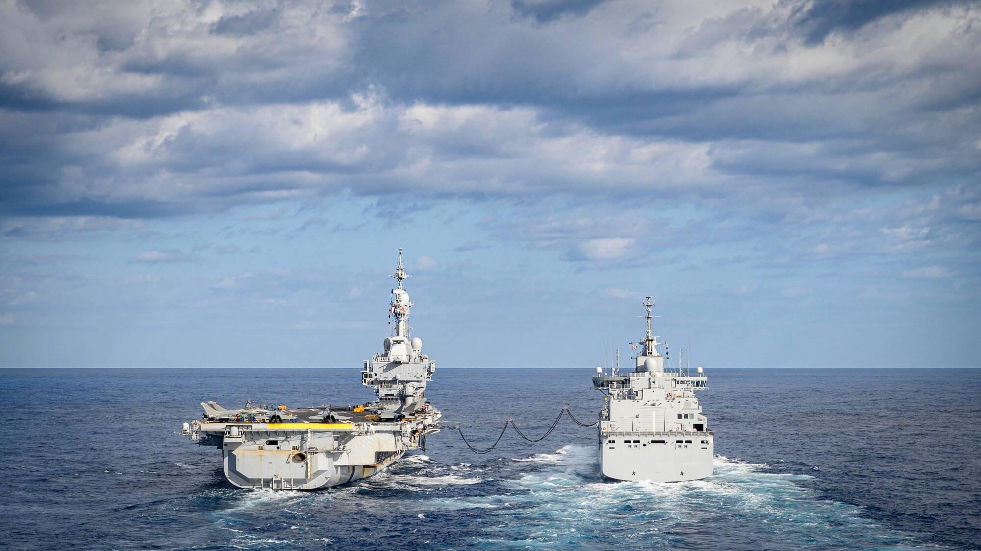 Méconnue malgré ses 100 ans, la base d'aéronautique navale de Hyères nous livre ses petits secrets