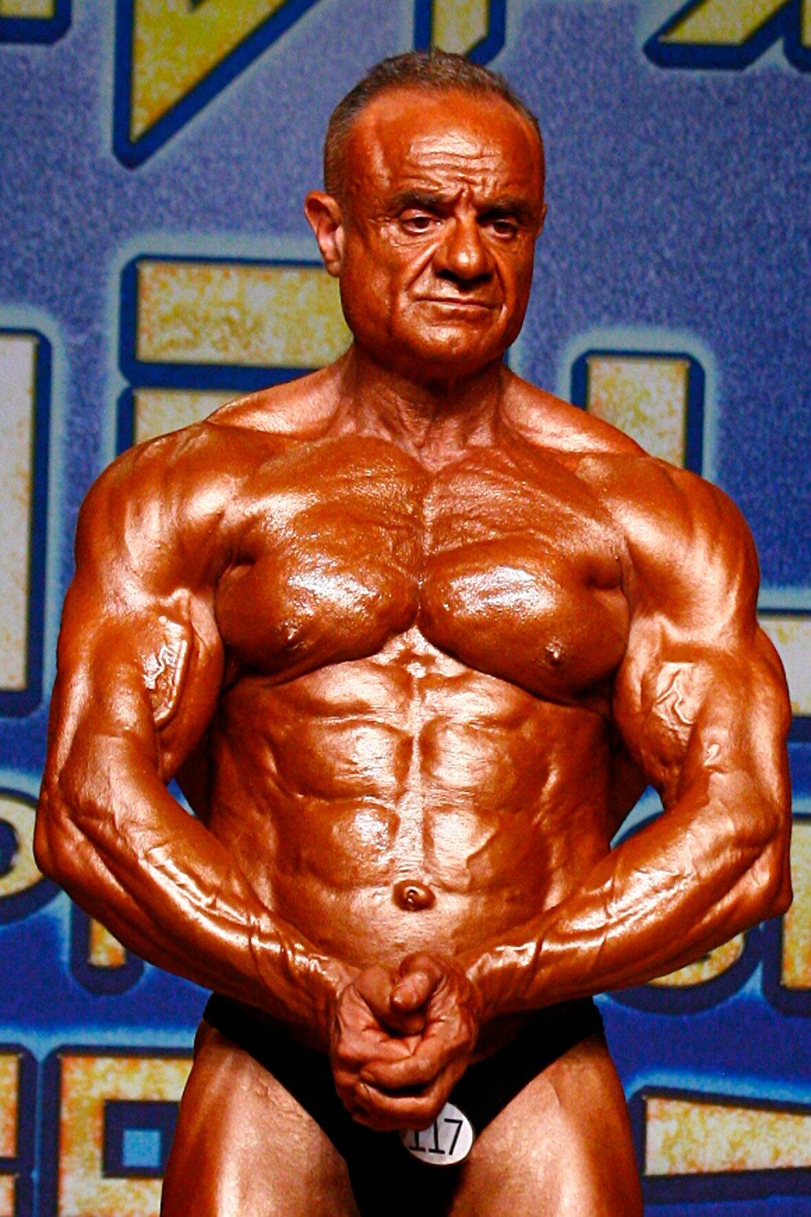 Après 10 victoires en championnat du monde, 6 titres de Mr Univers et 5 titres européens, le culturiste mentonnais Eric Orrao reçoit une distinction