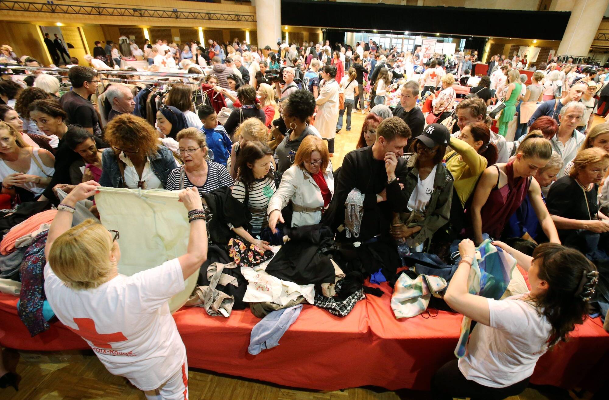 À Monaco, la grande braderie de la Croix-Rouge ouvre ses portes ce vendredi