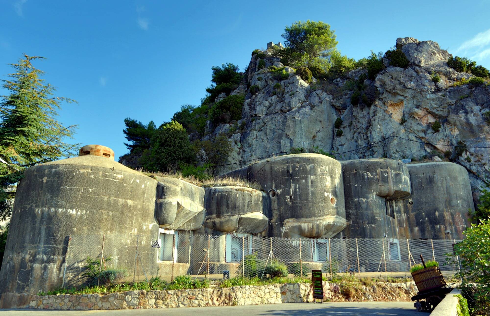 Vous avez du matériel des années 30 qui traîne chez vous? Faites-en don au Fort de Sainte-Agnès