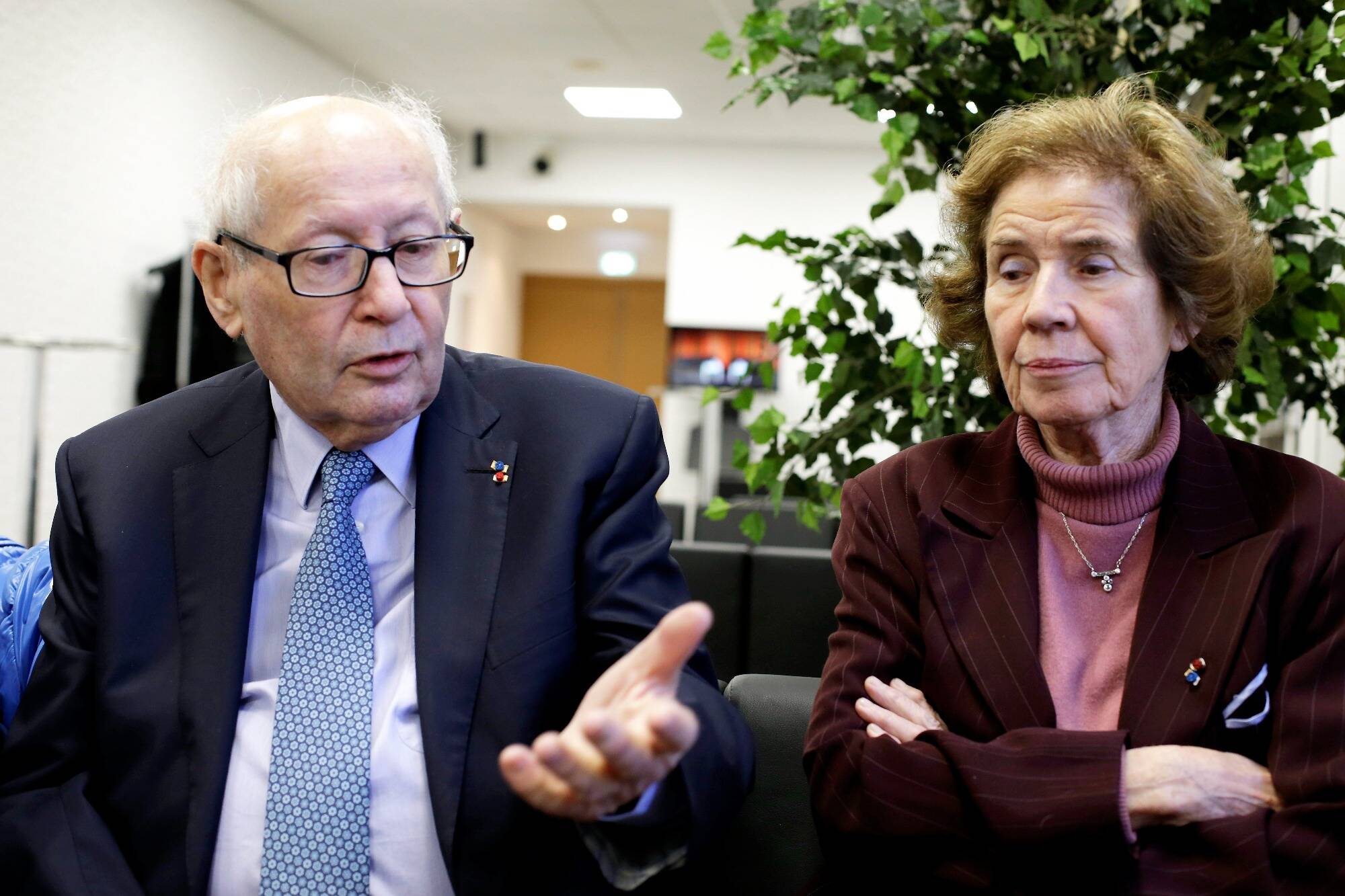 "Le RN est progressivement entré dans le cercle des partis républicains": Serge et Beate Klarsfeld font "le pari que c'est sincère" mais attendent des gages de Marine Le Pen