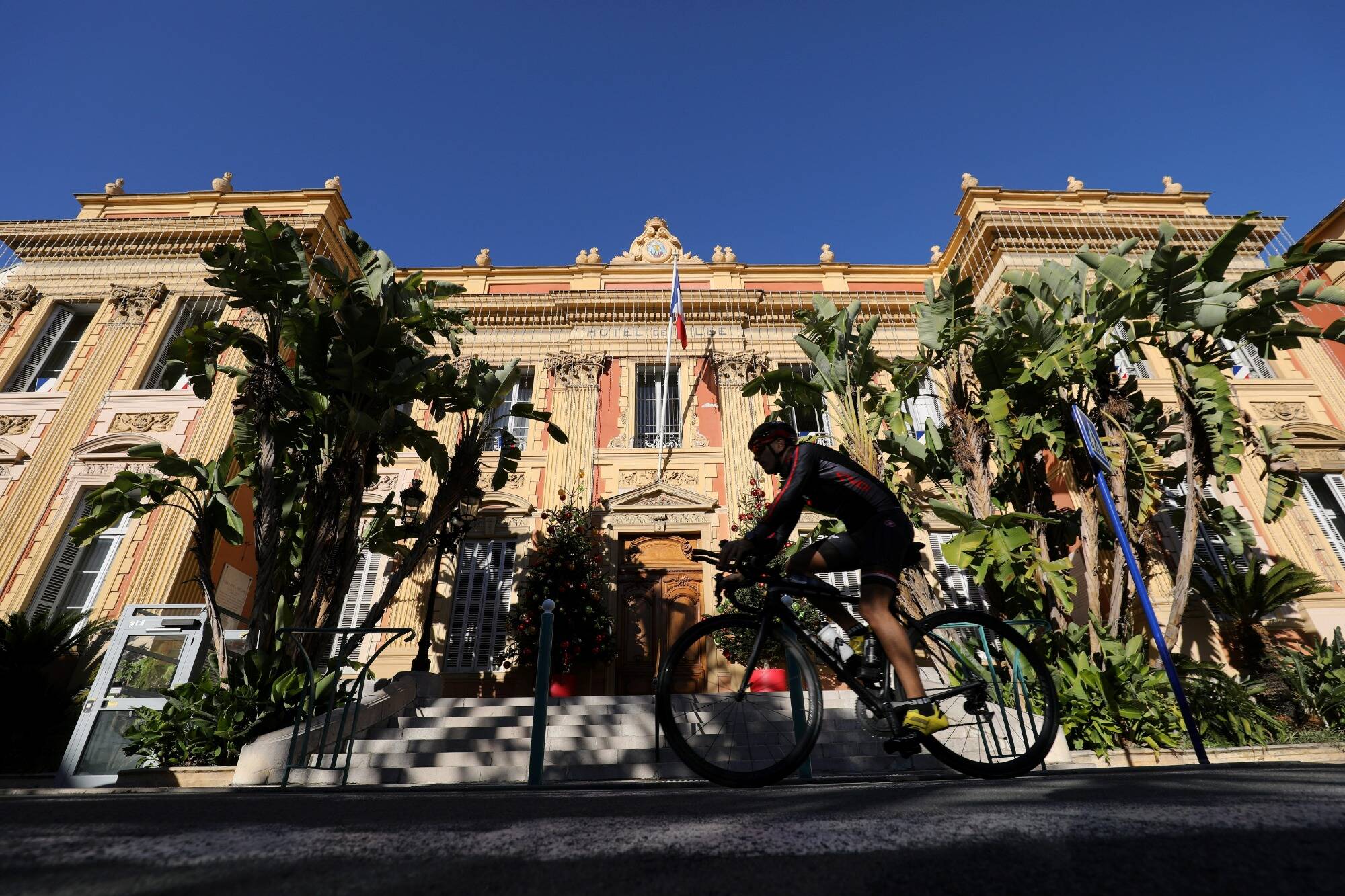 Economie, environnement, jeunesse... Ce qui différencie les trois listes qui s'opposent au second tour des municipales ce dimanche à Menton