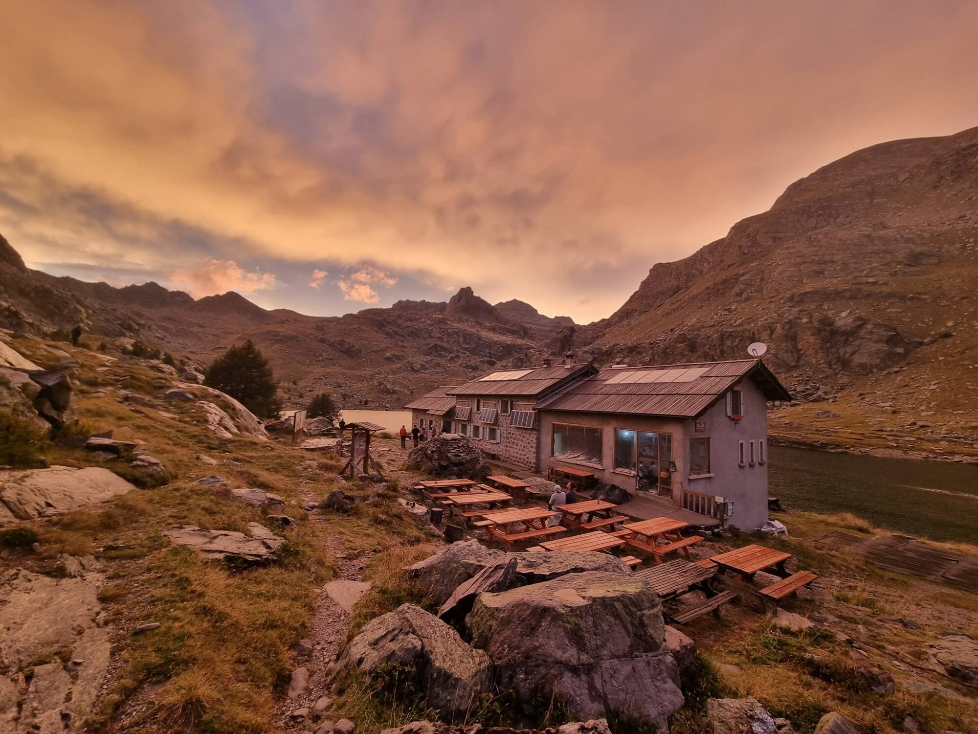 "En 2050, ça ressemblera aux massifs marocains": le parc national du Mercantour cherche des pistes pour s'adapter au changement climatique