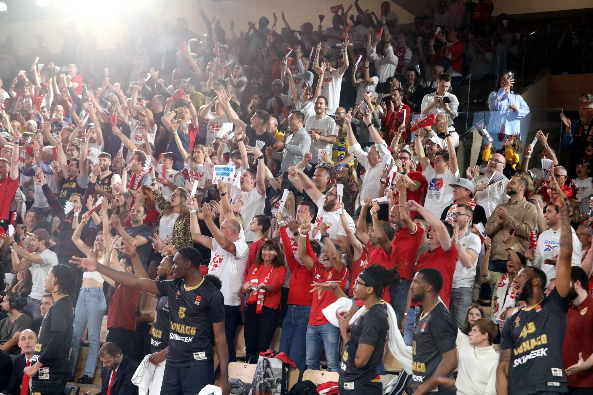 À Gaston-Médecin, les fans de la Roca Team se préparent au grand frisson face aux Mets