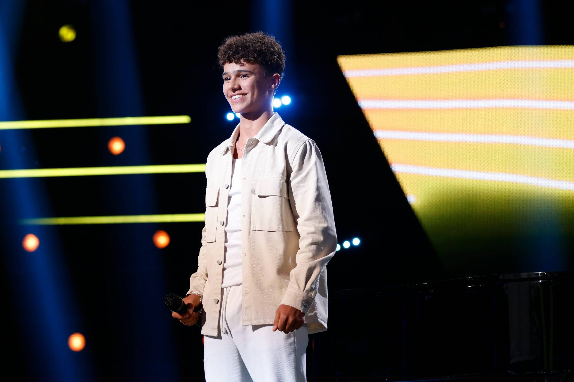 Le lycéen de Monaco, Matisse Jones se qualifie pour la demi-finale de "The Voice Kids" sur TF1